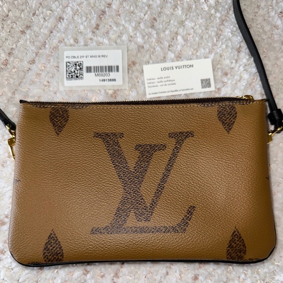 Louis Vuitton Reverse Monogram Pochette - Picture 1 of 5